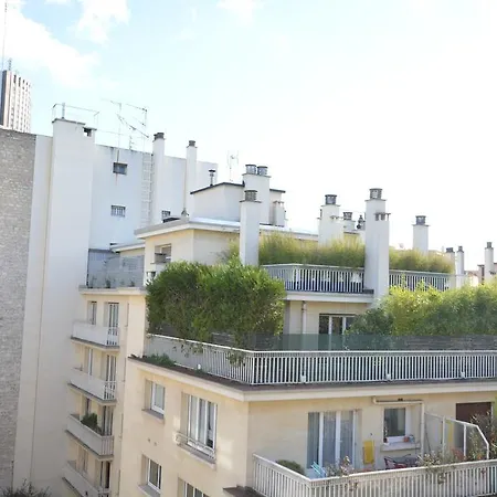 Residences Paris Maillot 3*