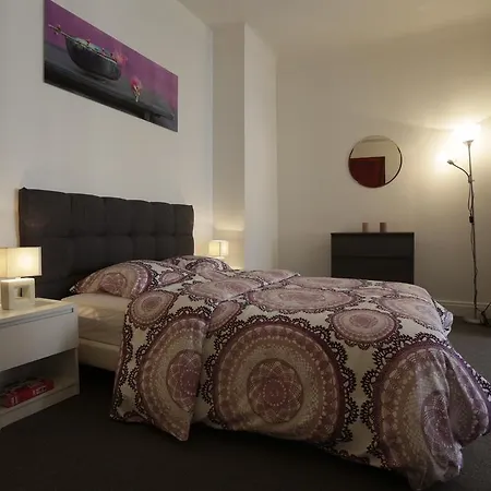 Residences Paris Maillot Апарт-отель