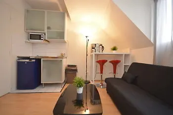 Residences Paris Maillot Апарт-отель