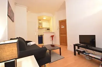 Апарт-отель Residences Paris Maillot 3*